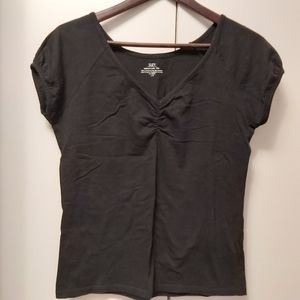 3/20$: Ladies Black Tops